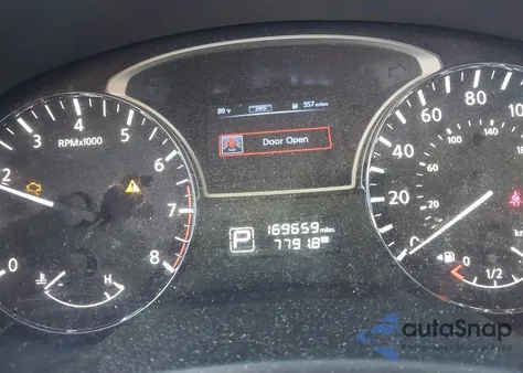 2015 Nissan Pathfinder Platinum/S/Sl/Sv from USA, damaged, VIN 5N1AR2MM8FC633898